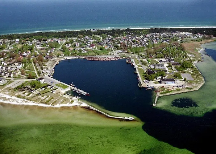 Surf Wioska W Centrum Jastarni אתר קמפינג