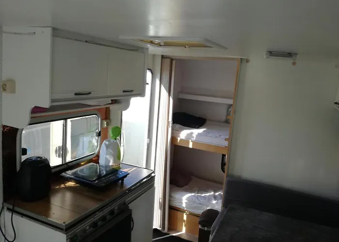 Surf Wioska W Centrum Jastarni אתר קמפינג יאסטארניה