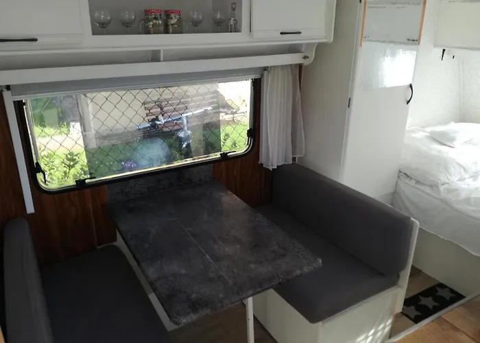 Surf Wioska W Centrum Jastarni יאסטארניה