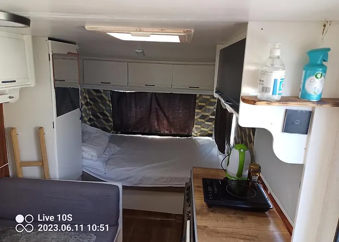 אתר קמפינג Surf Wioska W Centrum Jastarni